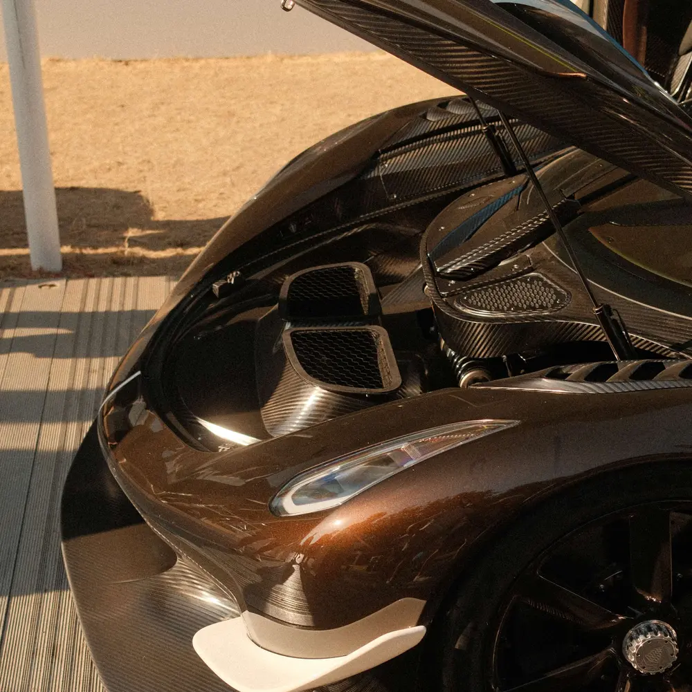 Koenigsegg Record Driver Markus Lundh and the Sadair's Spear